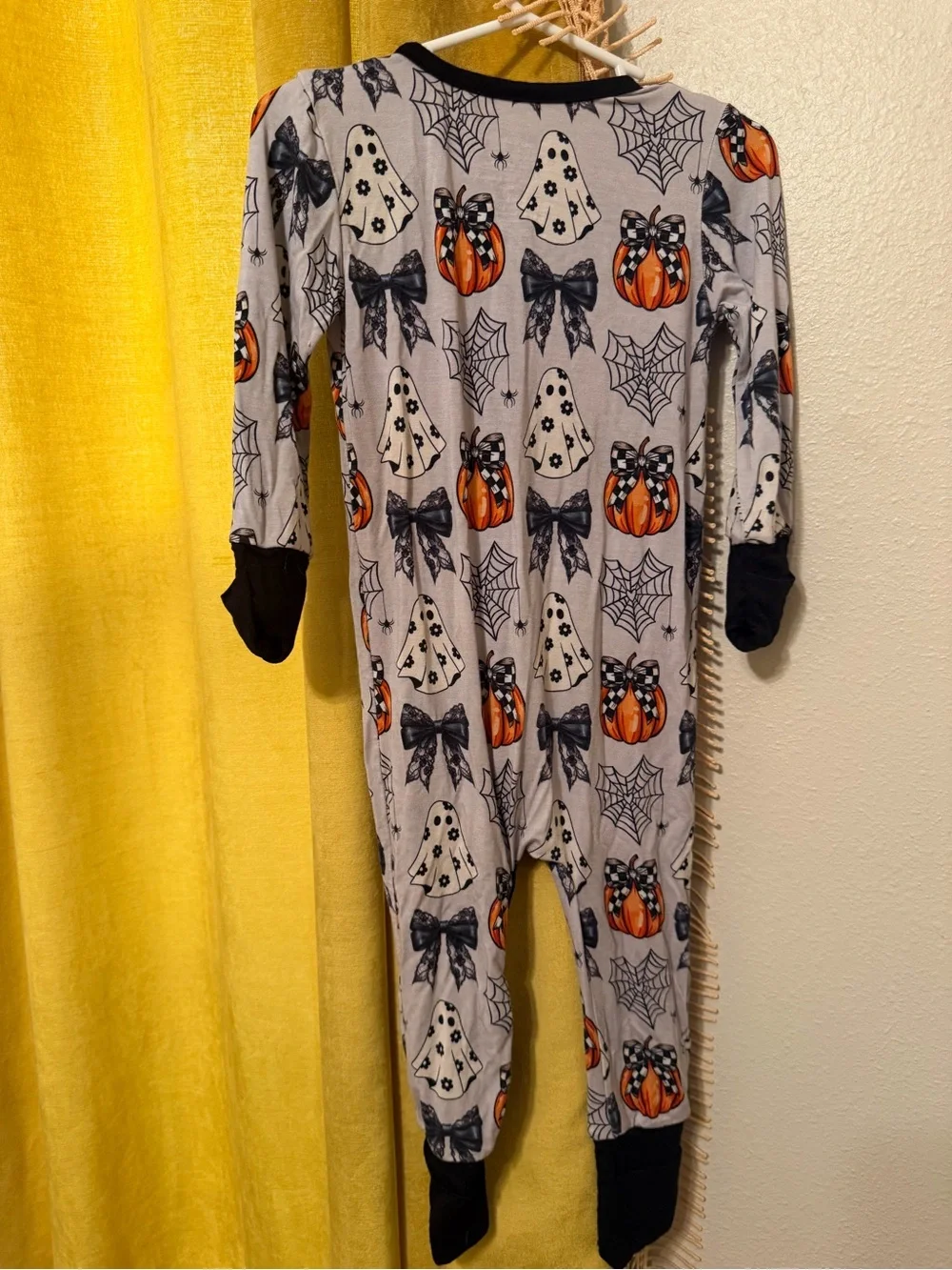 Unbranded Bamboo Halloween Zippy 18/24